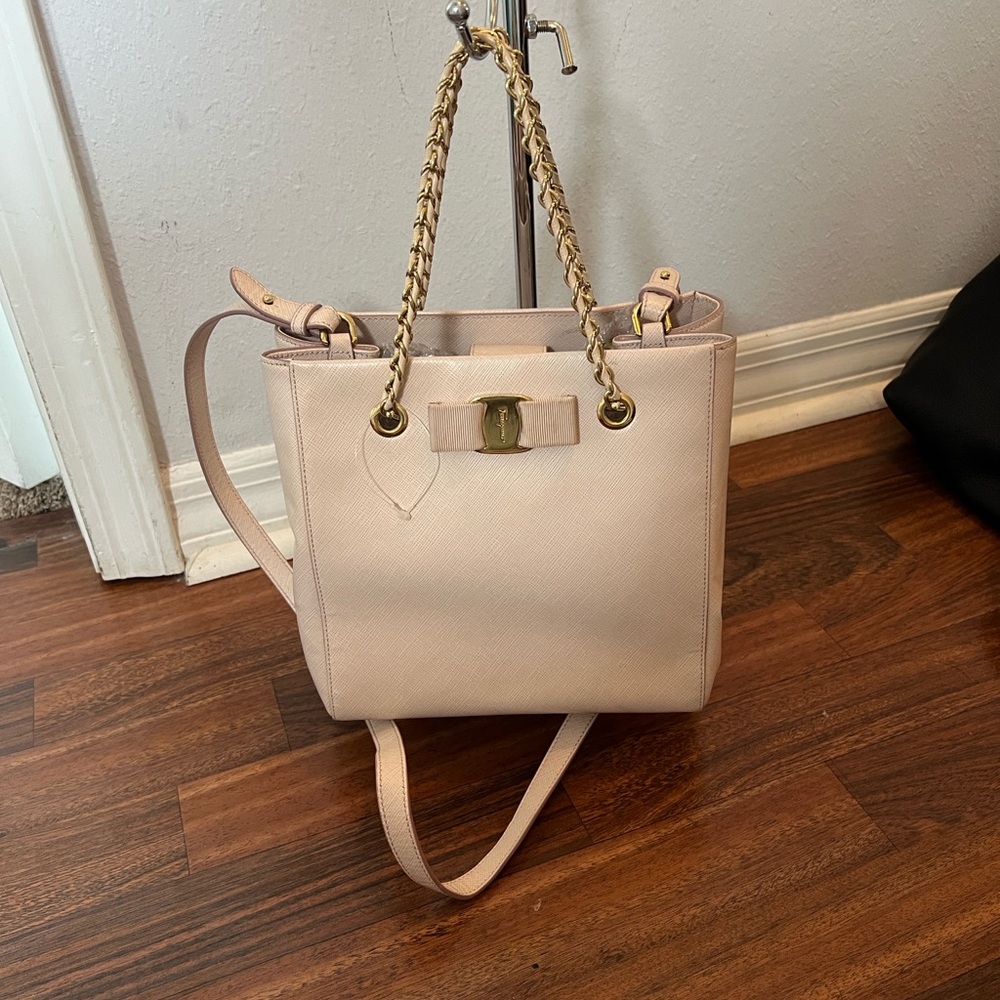 3117 Ferragamo pink satchel